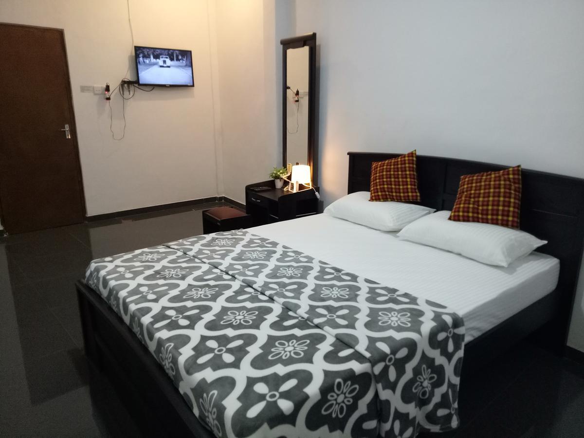 House Of Seya Bed and Breakfast Negombo Exteriör bild
